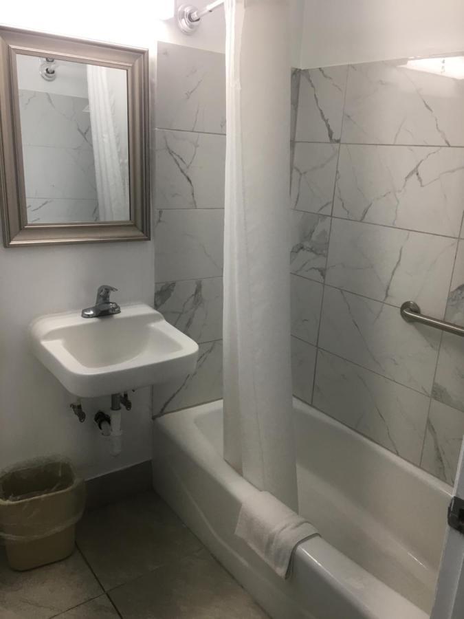 A1A Travel Inn Ormond Beach Extérieur photo