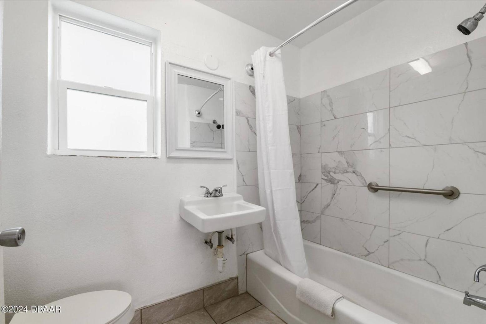 A1A Travel Inn Ormond Beach Extérieur photo